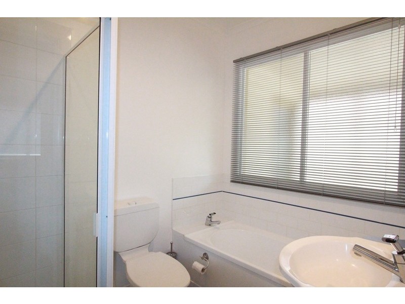 38 Race Street, Flora Hill VIC 3550