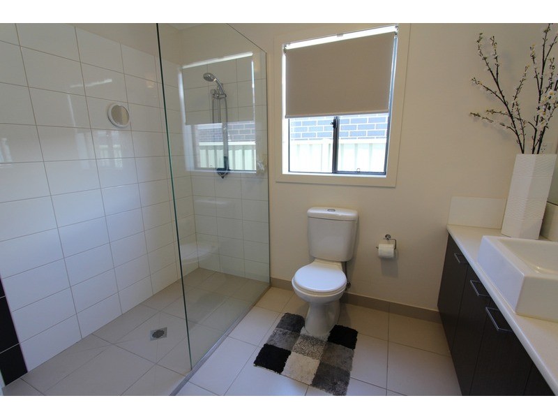 48 Janelle Drive, Maiden Gully VIC 3551