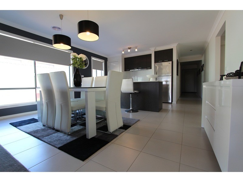 48 Janelle Drive, Maiden Gully VIC 3551