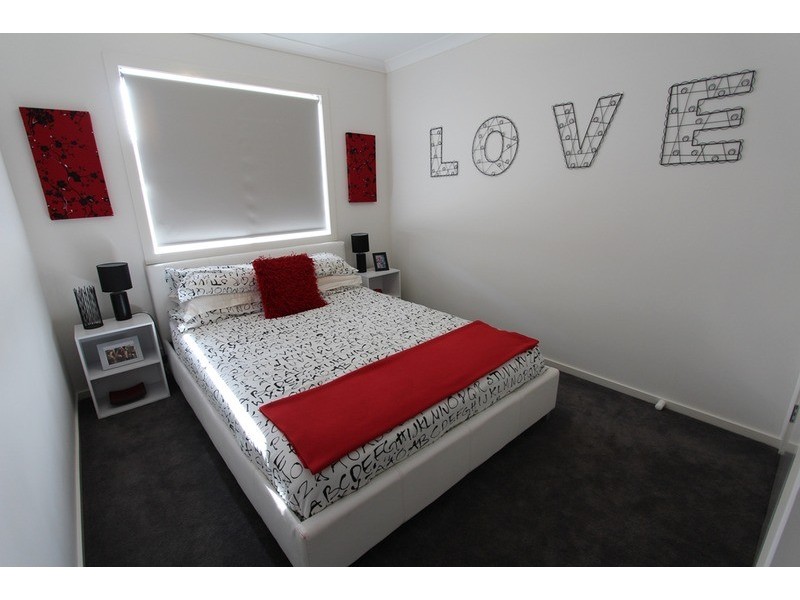 48 Janelle Drive, Maiden Gully VIC 3551