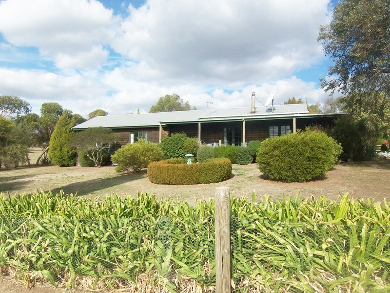 91 Moffatt Drive, Harcourt North VIC 3453