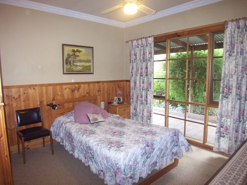 91 Moffatt Drive, Harcourt North VIC 3453