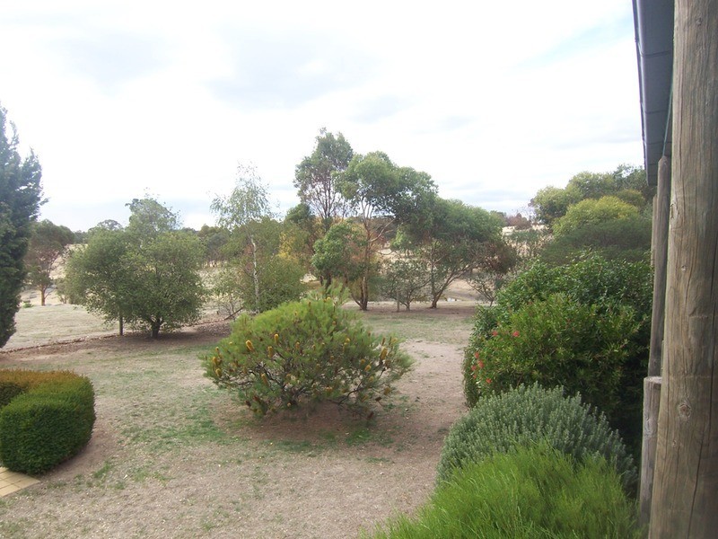 91 Moffatt Drive, Harcourt North VIC 3453