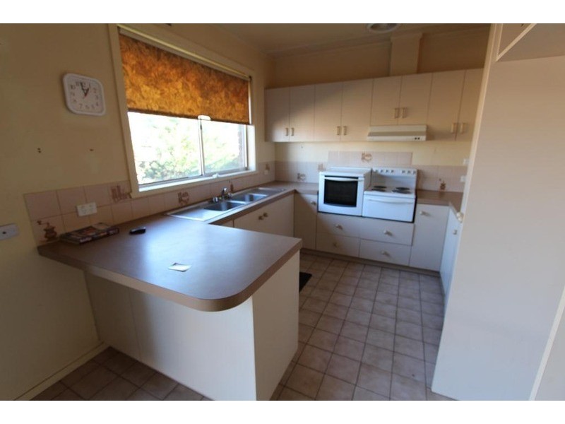 75 Averys Road, California Gully VIC 3556