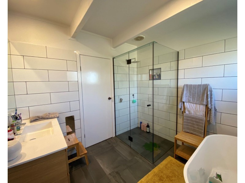 9 Park Avenue, Golden Square VIC 3555