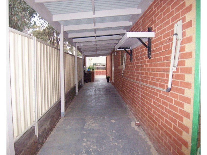 8 Allpress Drive, Golden Square VIC 3555