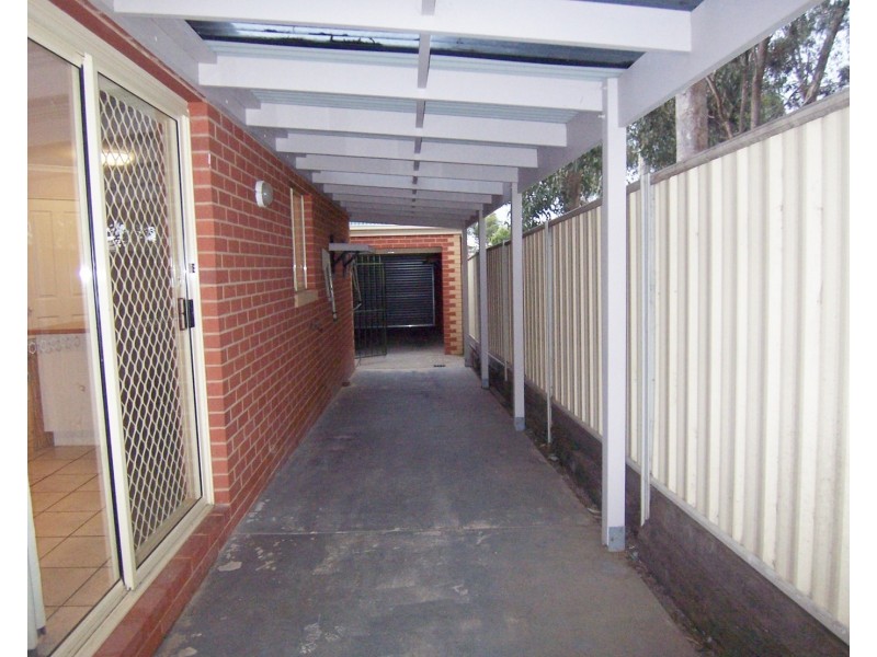 8 Allpress Drive, Golden Square VIC 3555