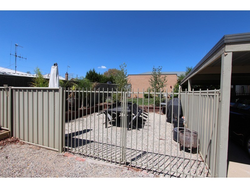 20 Hollow Street, Golden Square VIC 3555