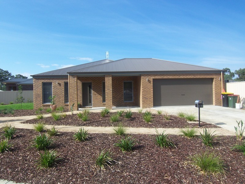 1/13 Kadina Court, Strathfieldsaye VIC 3551