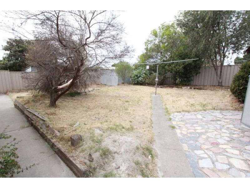 16 Mccoll Street, Bendigo VIC 3550