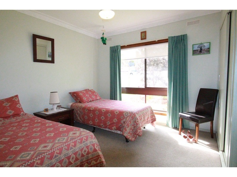 120 Olinda  Street, Quarry Hill VIC 3550