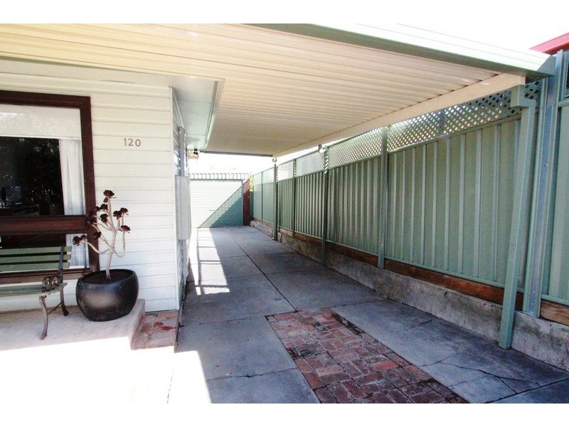 120 Olinda  Street, Quarry Hill VIC 3550