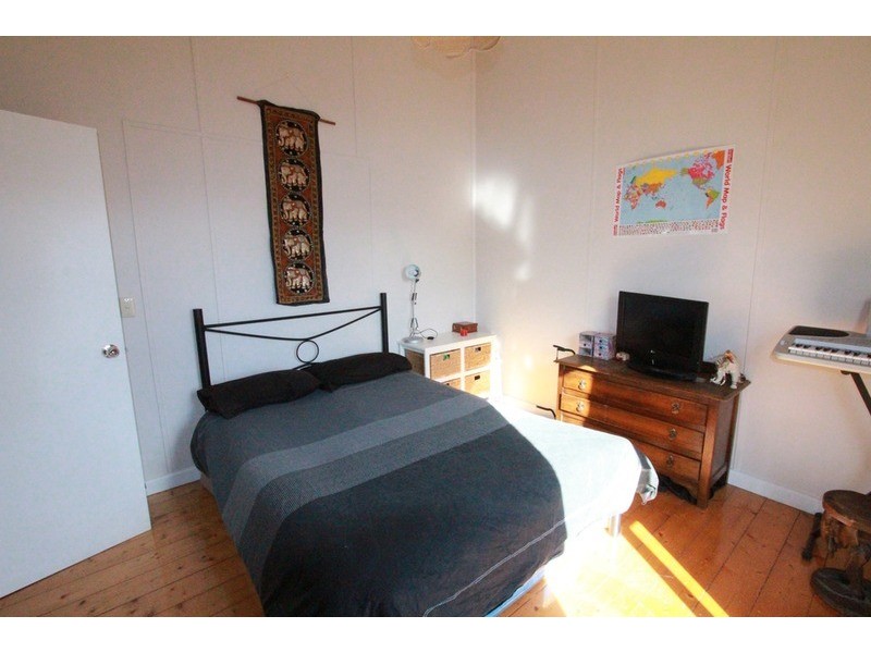 11 Eadie Street, Quarry Hill VIC 3550