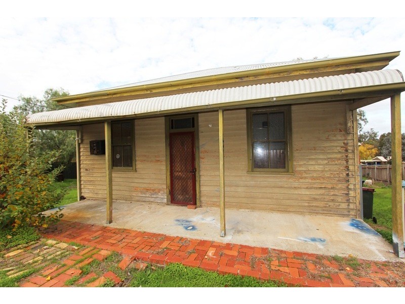 34 Victoria  Street, Ironbark VIC 3550
