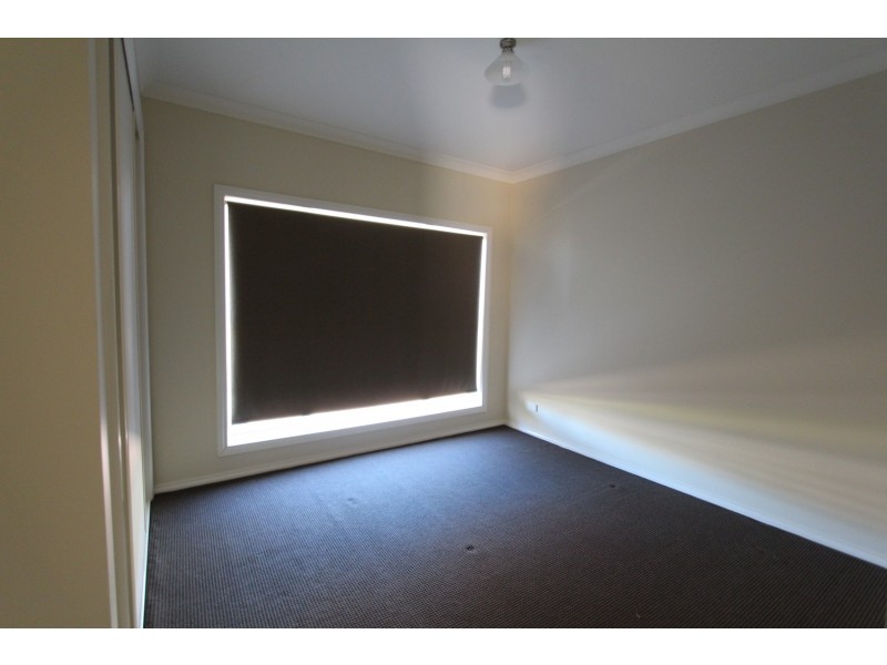 1/3 Kirkwood Road, Eaglehawk VIC 3556