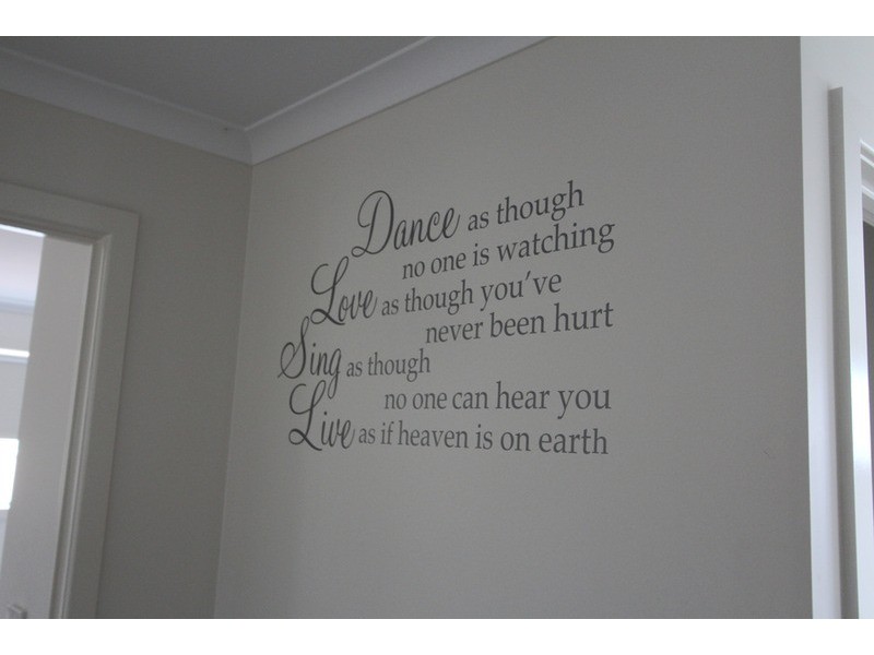 18 May Street, Kangaroo Flat VIC 3555