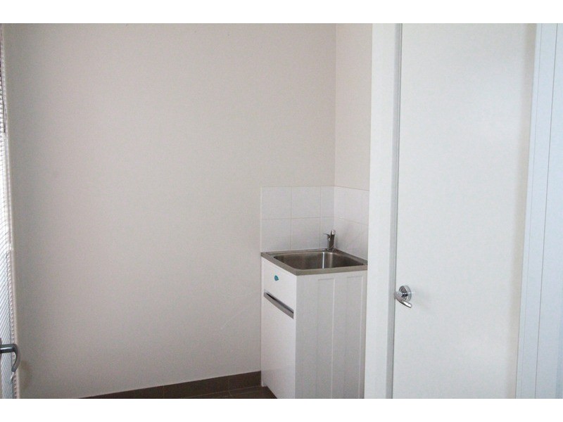 18 May Street, Kangaroo Flat VIC 3555