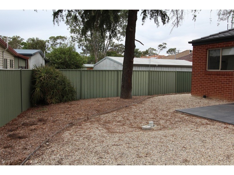 18 May Street, Kangaroo Flat VIC 3555