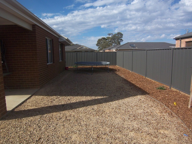 1 Pamela Avenue, Jackass Flat VIC 3556