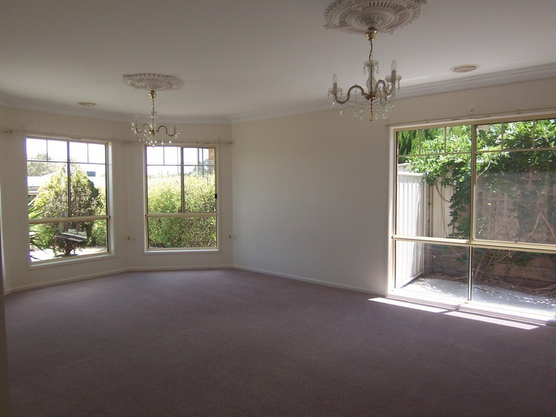 20 Gondolier Terrace, Golden Square VIC 3555