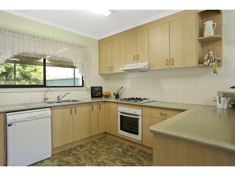 120 Olinda  Street, Quarry Hill VIC 3550