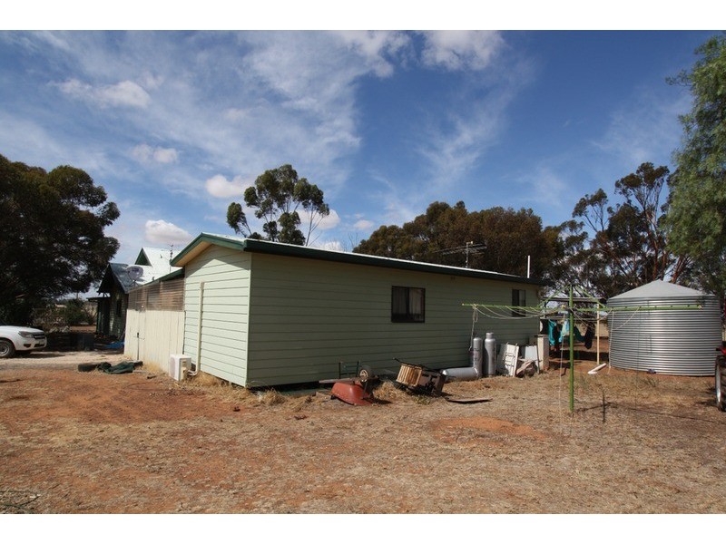 1003 Bridgewater-Serpentine Road, Salisbury West VIC 3517