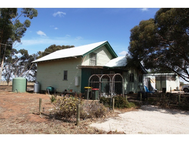 1003 Bridgewater-Serpentine Road, Salisbury West VIC 3517