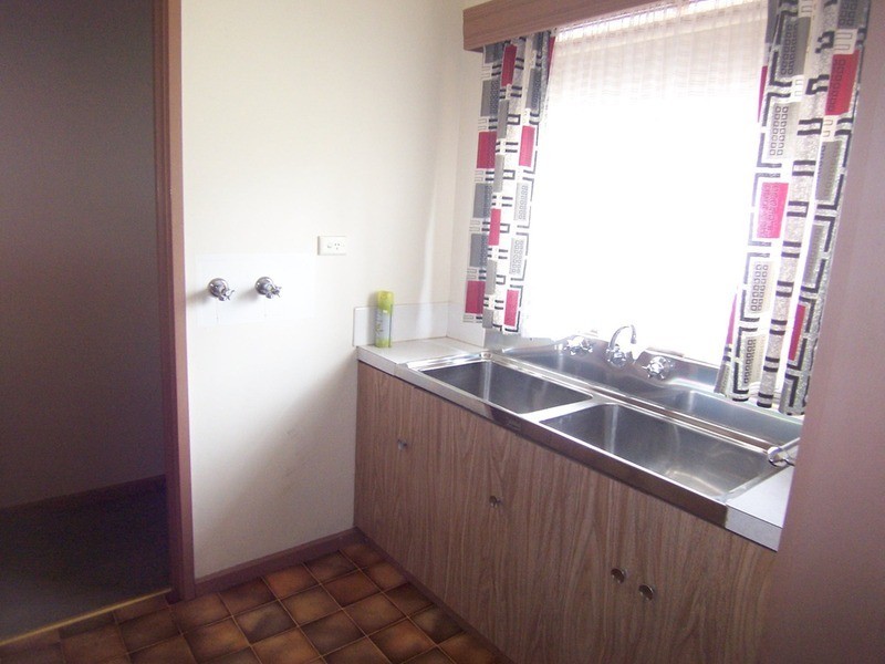 63 Putnam Avenue, Strathdale VIC 3550