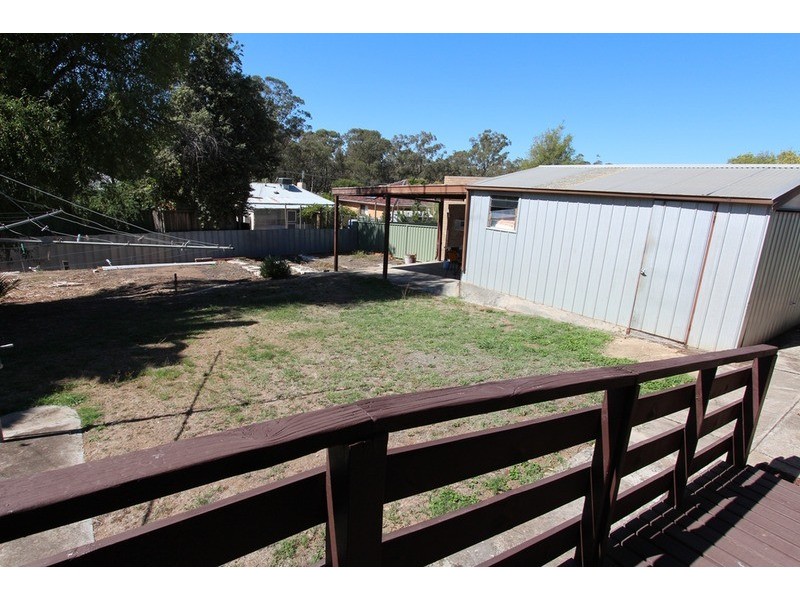14 Reception Avenue, Strathdale VIC 3550