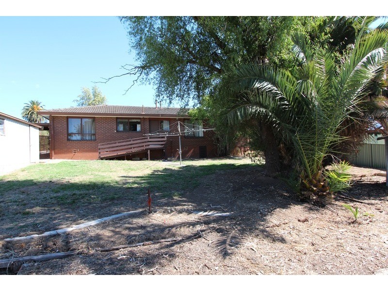 14 Reception Avenue, Strathdale VIC 3550