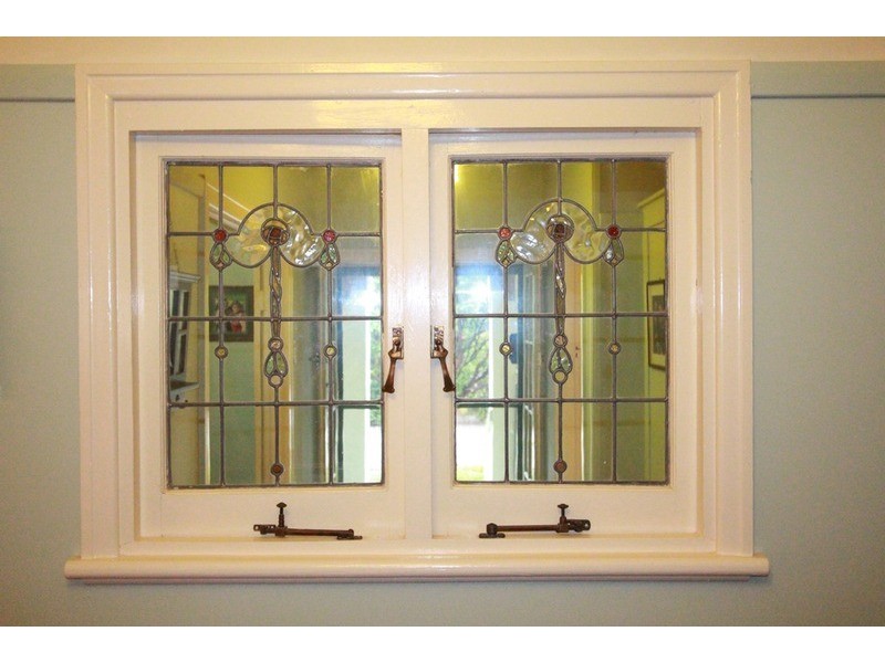 2 Dungey Avenue, Flora Hill VIC 3550