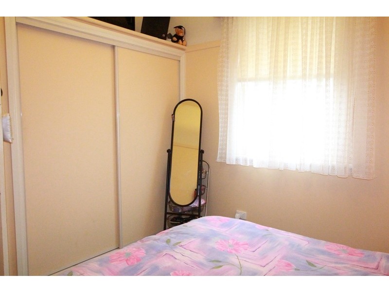 2 Dungey Avenue, Flora Hill VIC 3550