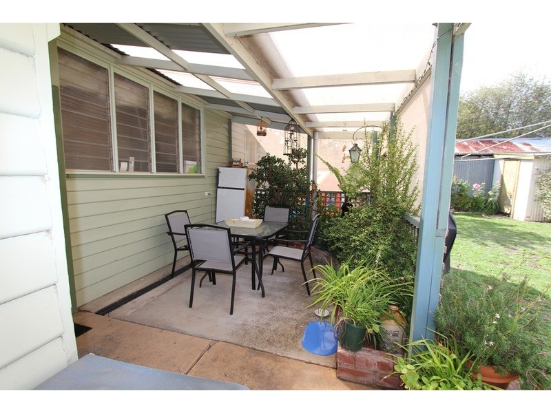 2 Dungey Avenue, Flora Hill VIC 3550