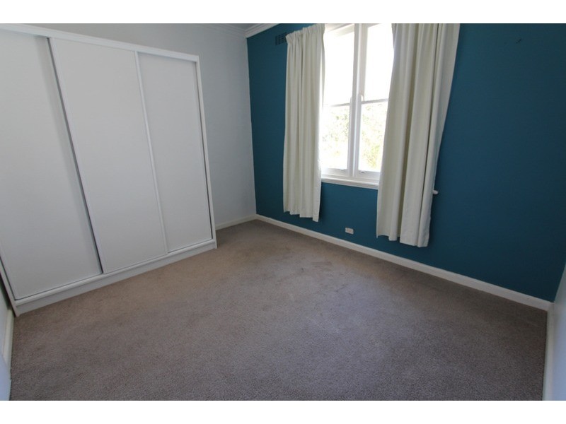 2 Friswell Avenue, Flora Hill VIC 3550