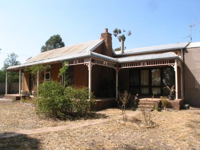 25 Lazarus Street, Bendigo VIC 3550