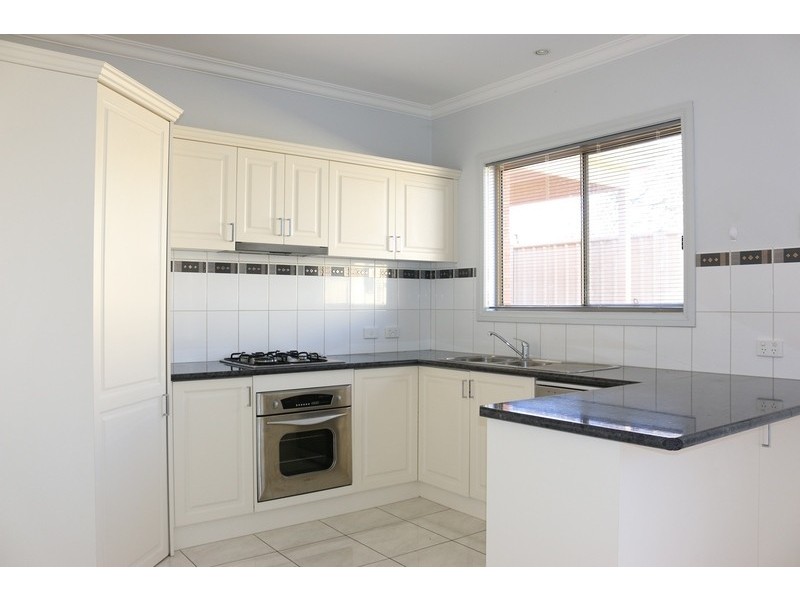 9/6 Fox Street, East Bendigo VIC 3550