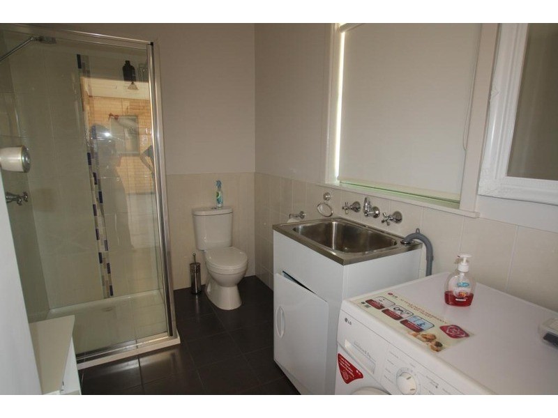 222 High Street, Kangaroo Flat VIC 3555