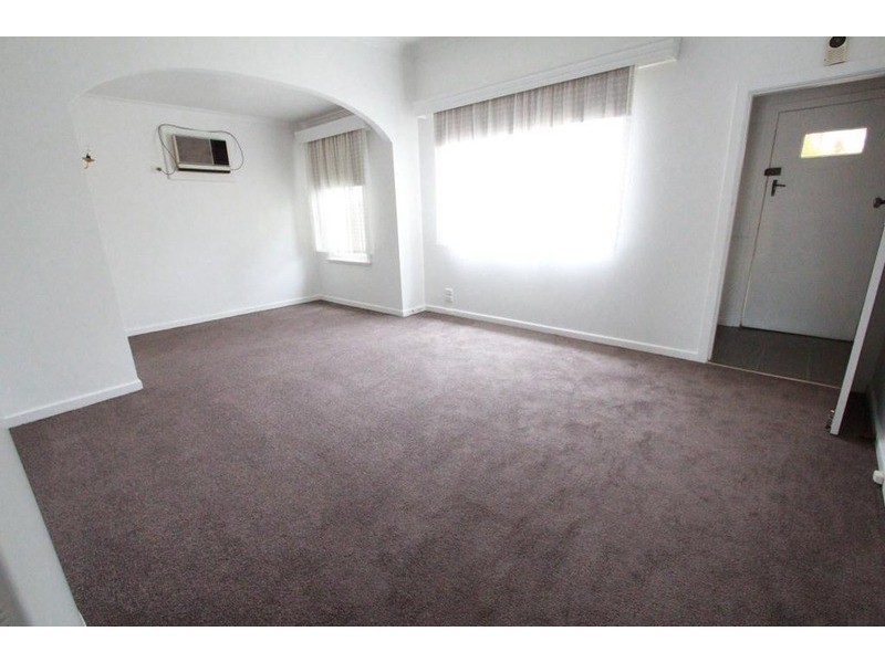 25 Short Street, Kangaroo Flat VIC 3555
