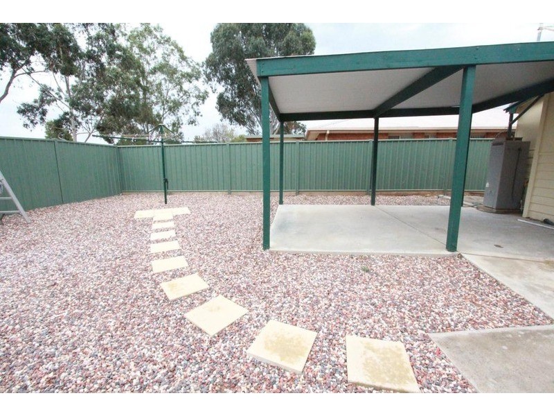 25 Short Street, Kangaroo Flat VIC 3555