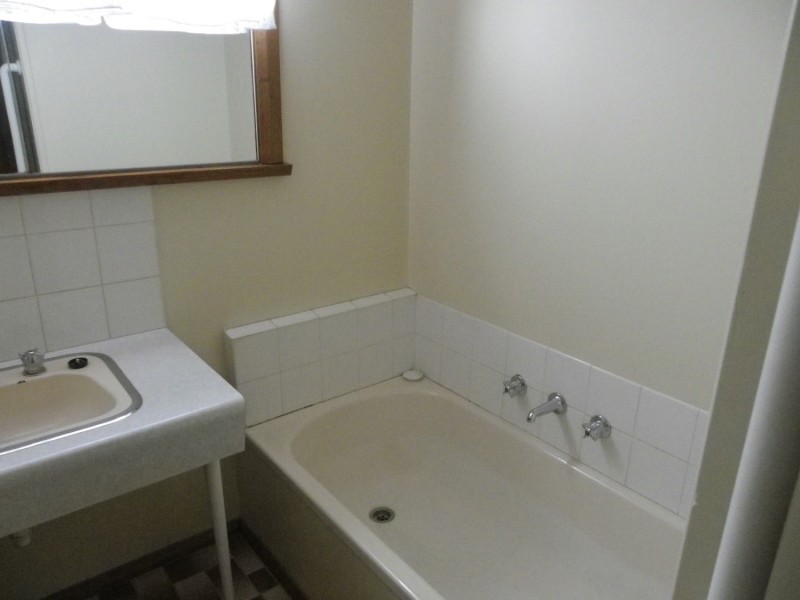 8 Cumming Street, East Bendigo VIC 3550