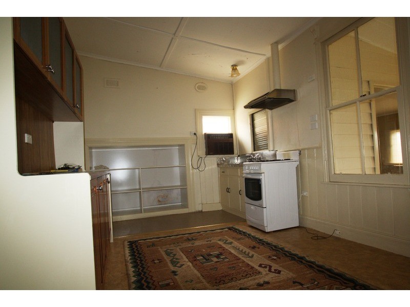 5 Beech  Street, Golden Square VIC 3555