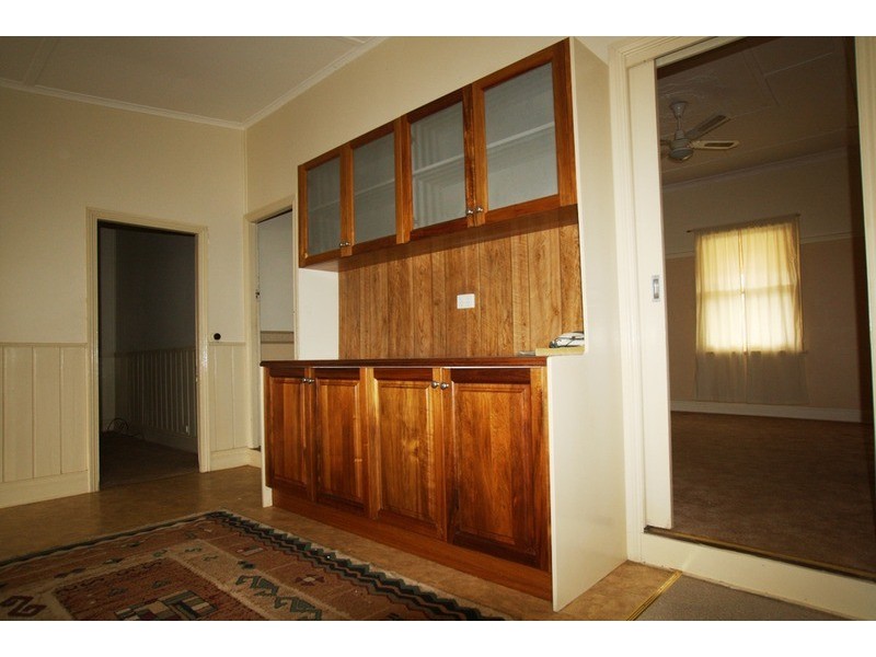 5 Beech  Street, Golden Square VIC 3555