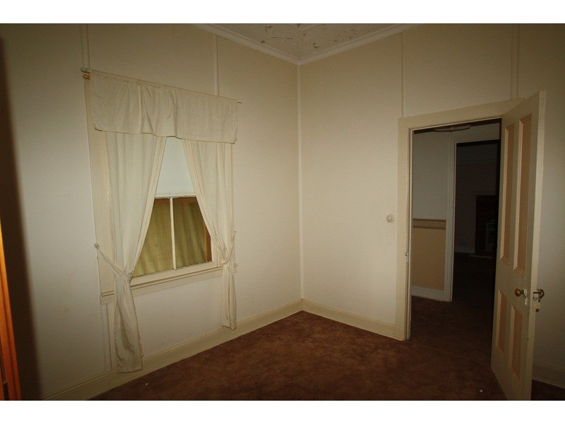 5 Beech  Street, Golden Square VIC 3555