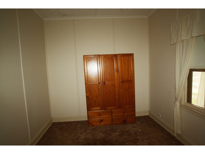 5 Beech  Street, Golden Square VIC 3555