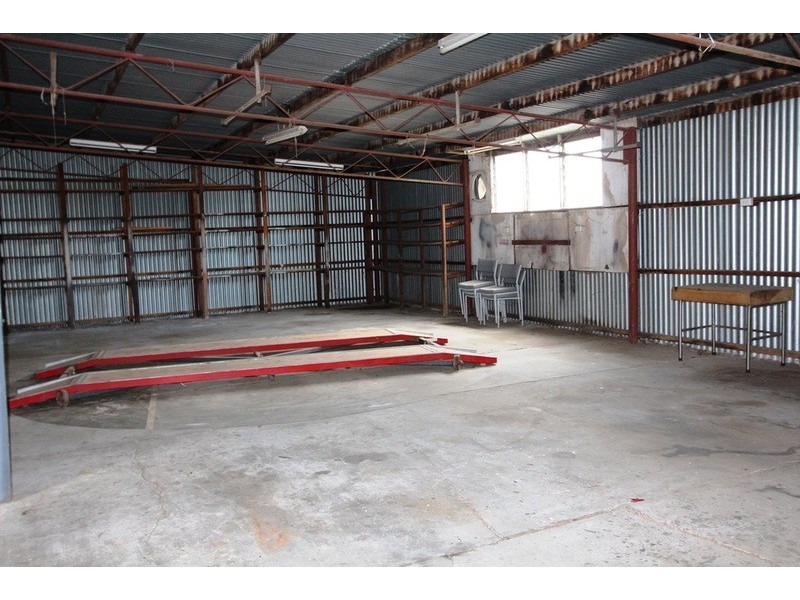 2/24 Retreat Road, Flora Hill VIC 3550