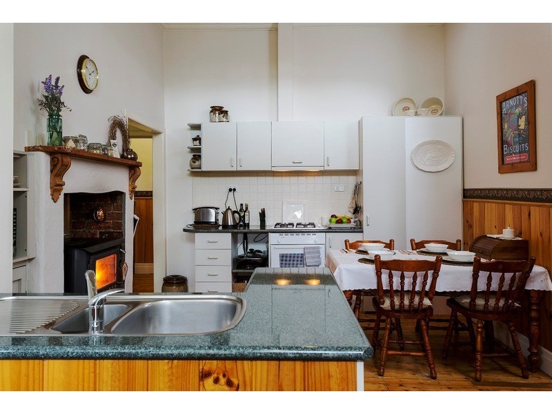 4 Burra Burra Road, Maiden Gully VIC 3551