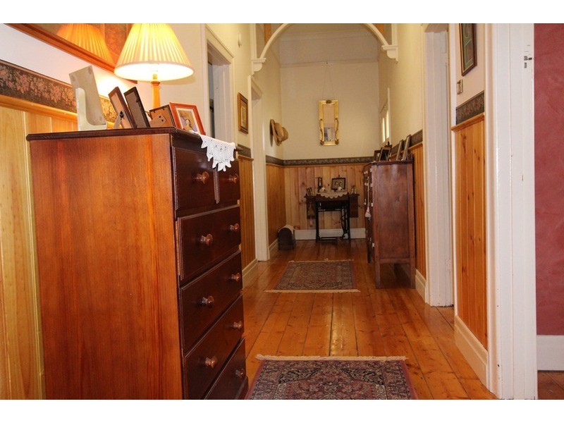 4 Burra Burra Road, Maiden Gully VIC 3551