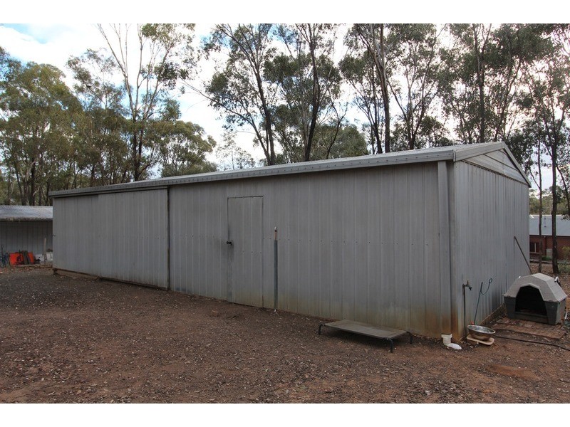 17  Burra Burra Road, Maiden Gully VIC 3551