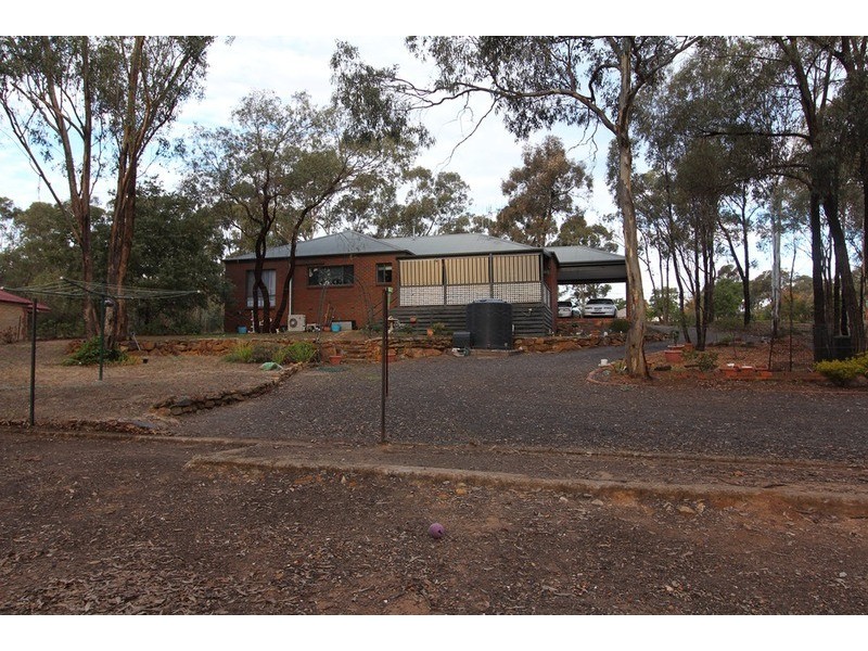 17  Burra Burra Road, Maiden Gully VIC 3551