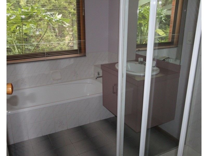 125 Osborne Street, Flora Hill VIC 3550